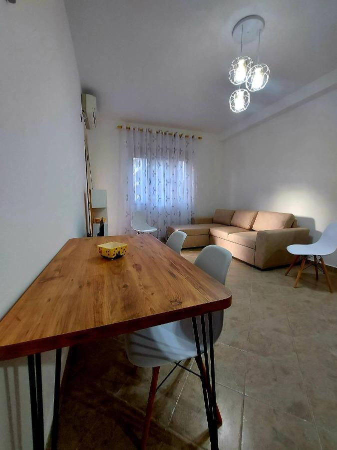 Seaside View 1 Apartment Vlore Bagian luar foto